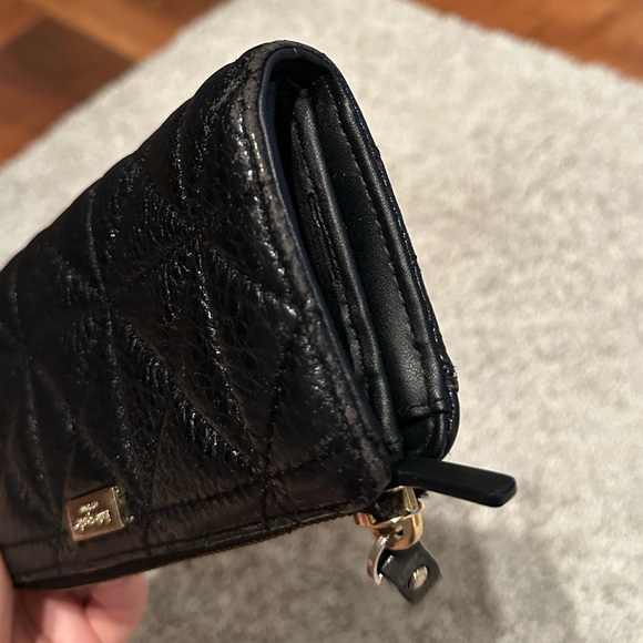 Kate Spade - Quilted Leather Zip Around Wallet - Black - Picture 9 of 15